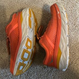 HOKA women’s bondi 7